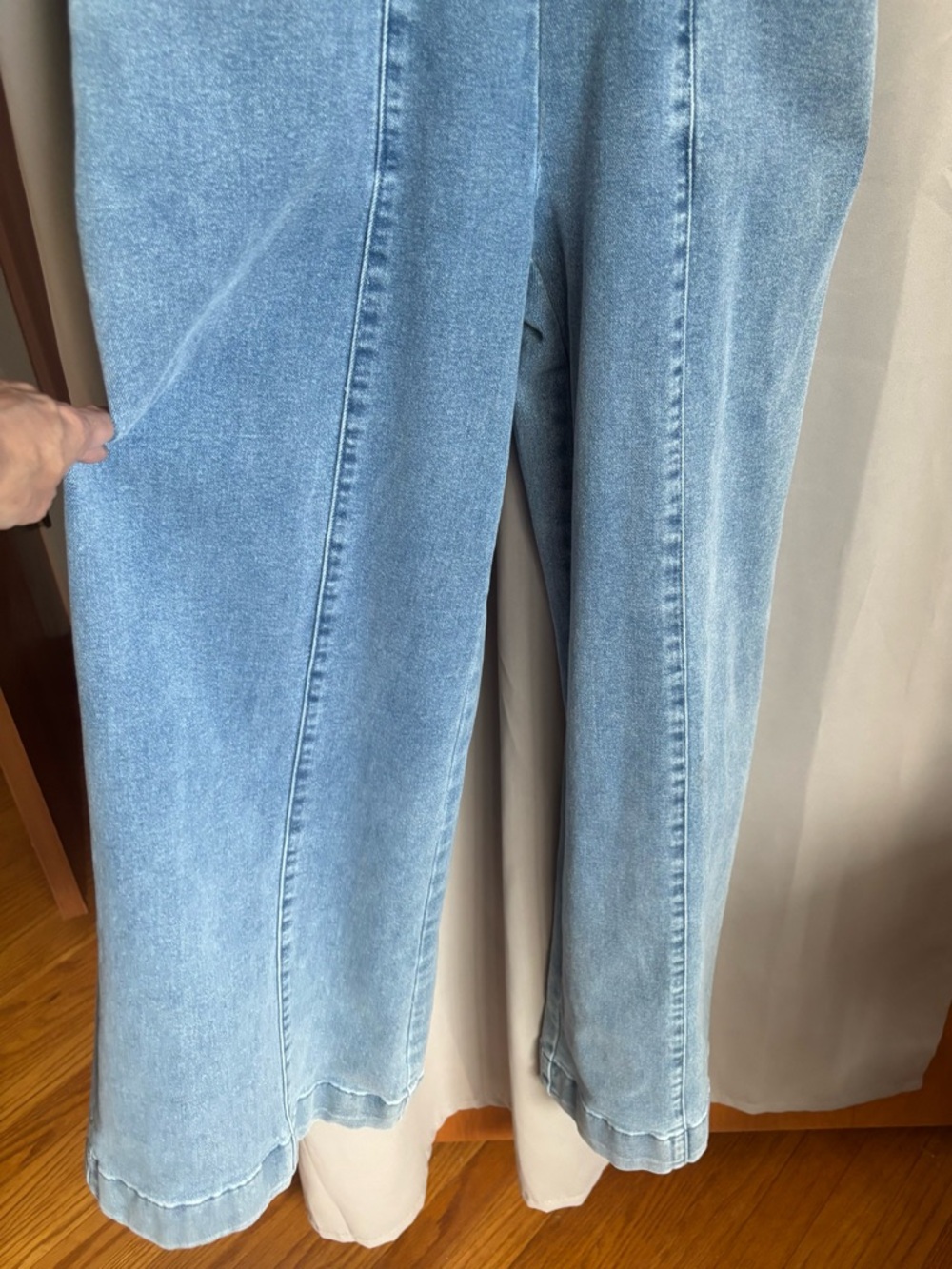 Forever 21 Denim Sleeveless Jumpsuit size Medium - Picture 3 of 7